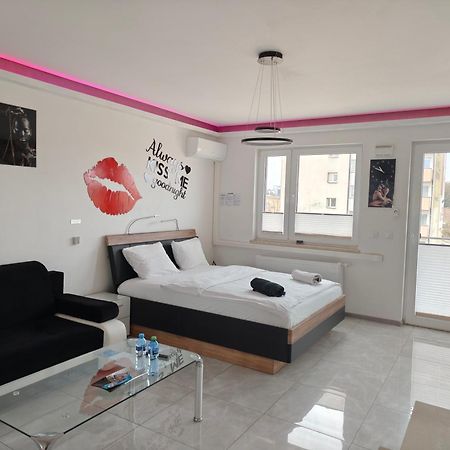 Good Day Apartments- Private Parking New Town Щецин Екстер'єр фото