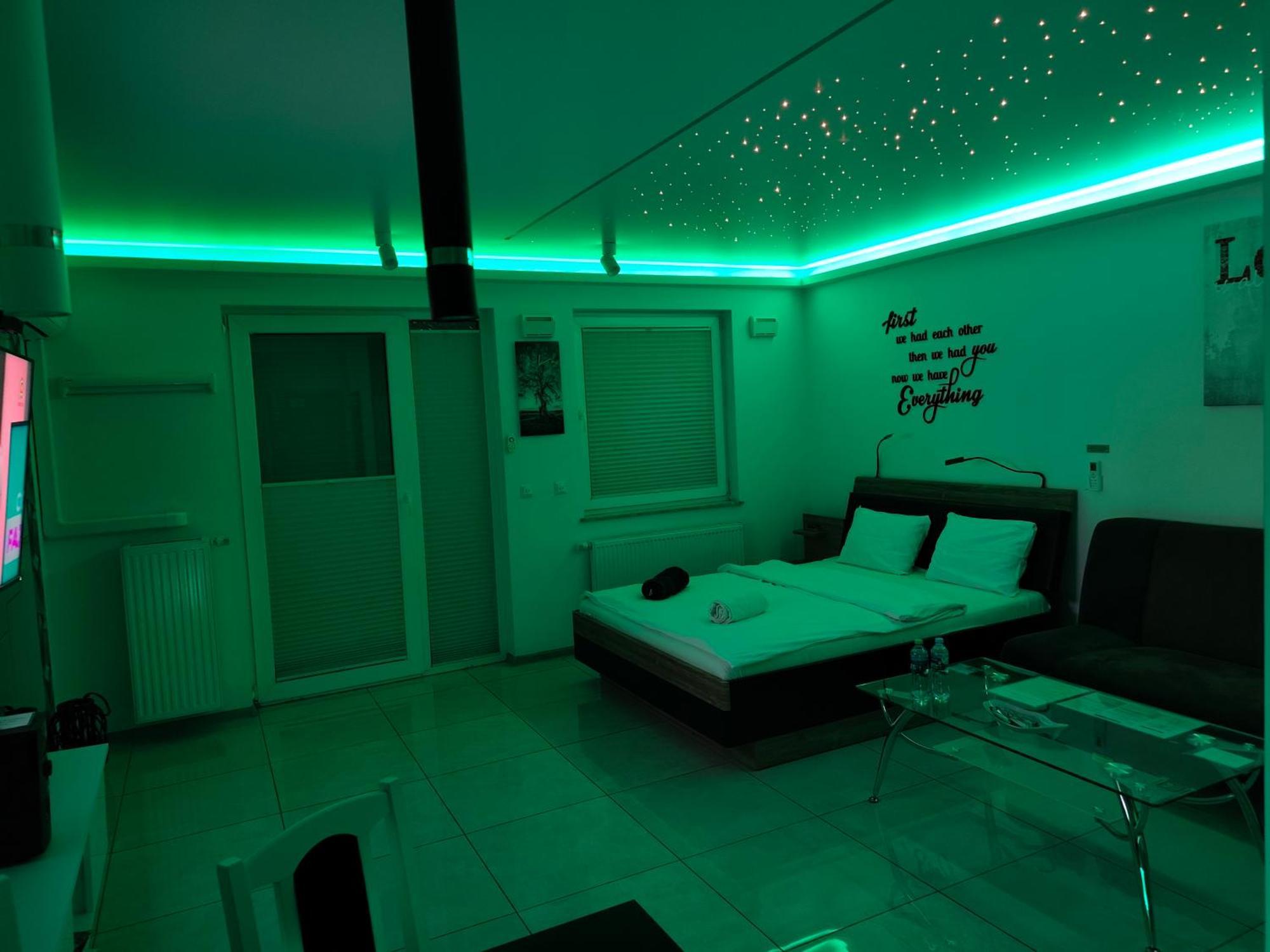 Good Day Apartments- Private Parking New Town Щецин Номер фото